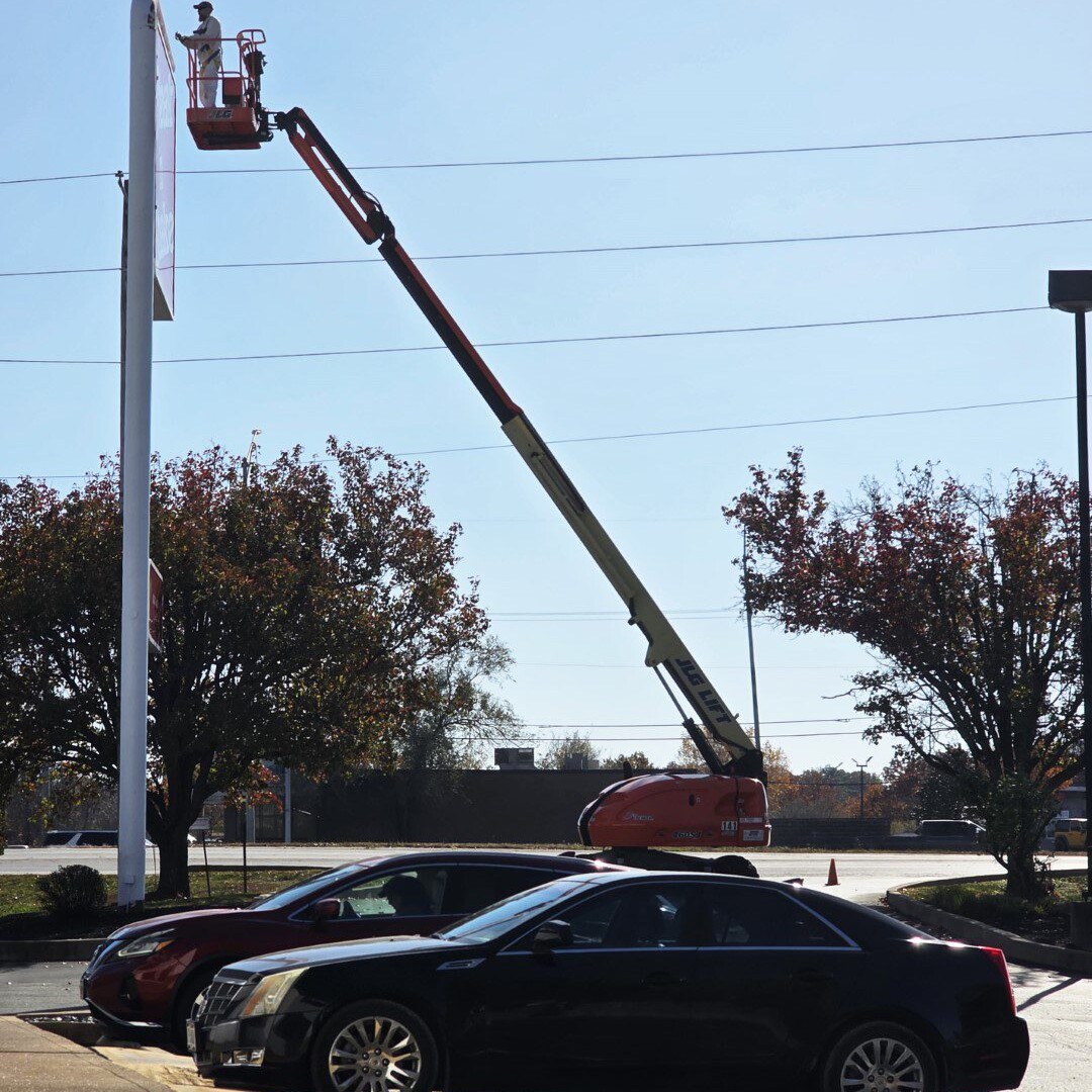 Painting Commercial Sign in St Louis